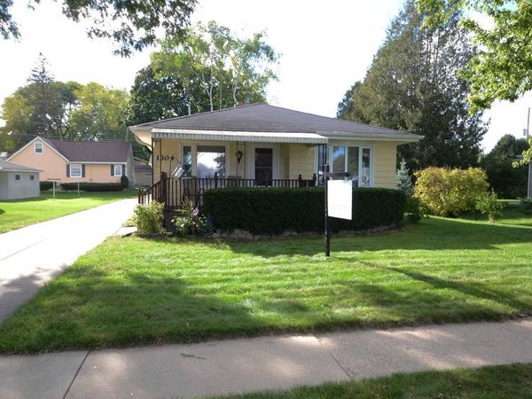 1304 Center STREET, Watertown, WI 53098