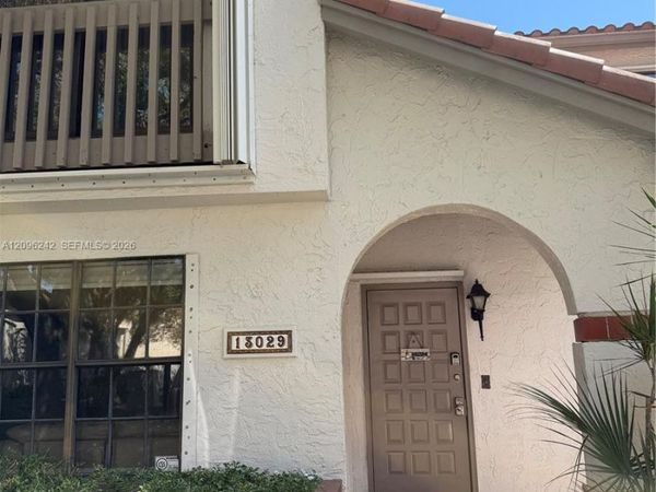 13029 SW 95th Ave , Miami, FL 33176