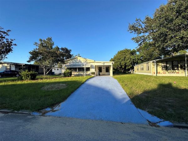 8144 RIDGE DALE AVENUE , BROOKSVILLE, FL 34613
