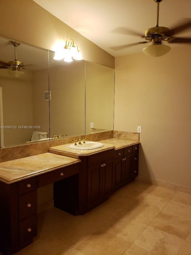 3746 Alcantara Ave, Unit 70-D, Doral, FL 33178 Photo