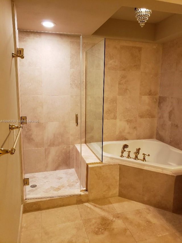 3746 Alcantara Ave, Unit 70-D, Doral, FL 33178 Photo