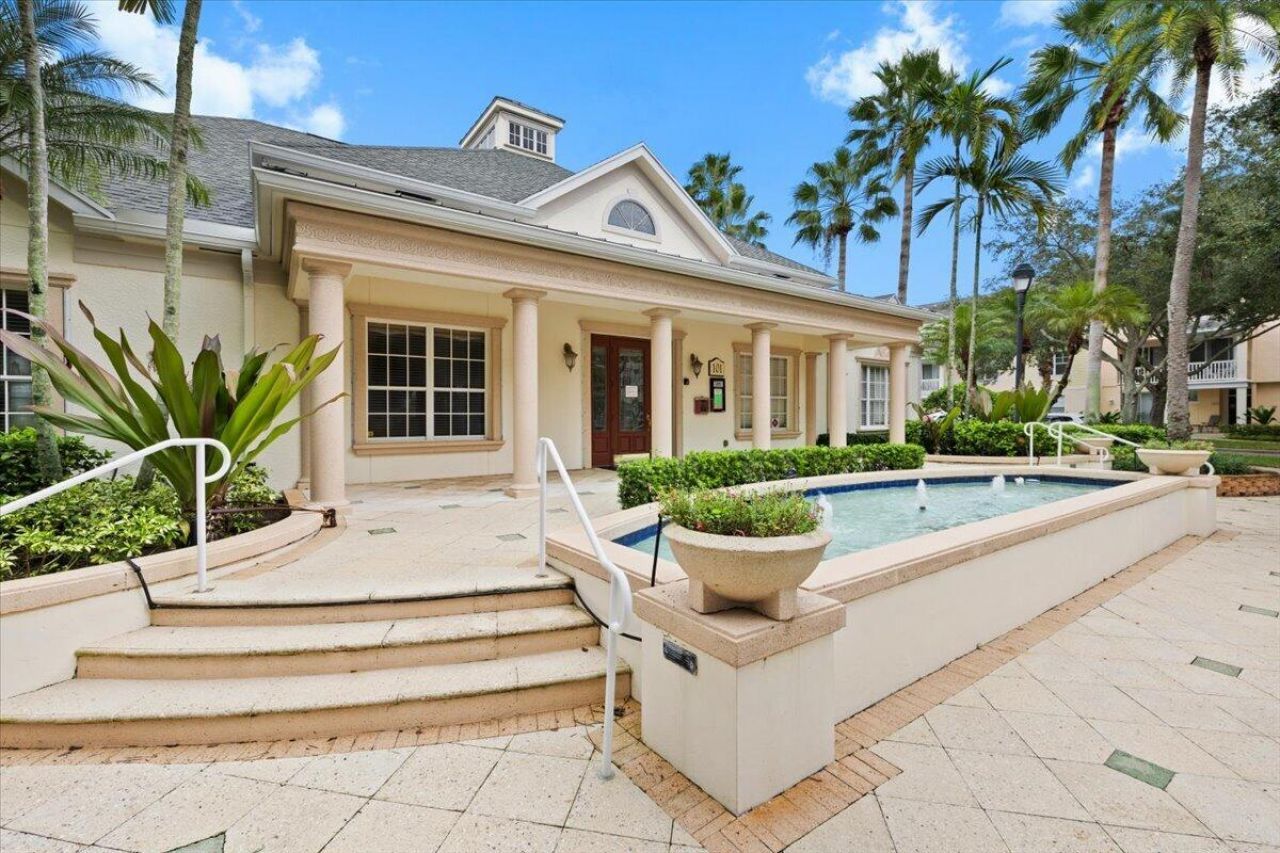 776 Dakota Drive, Unit 102, Jupiter, FL 33458 Photo