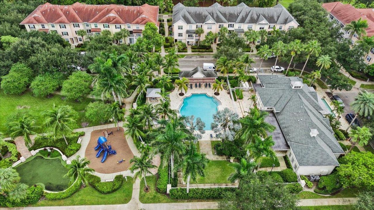 776 Dakota Drive, Unit 102, Jupiter, FL 33458 Photo