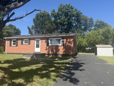112 Woodford Avenue, Berea, KY 40403