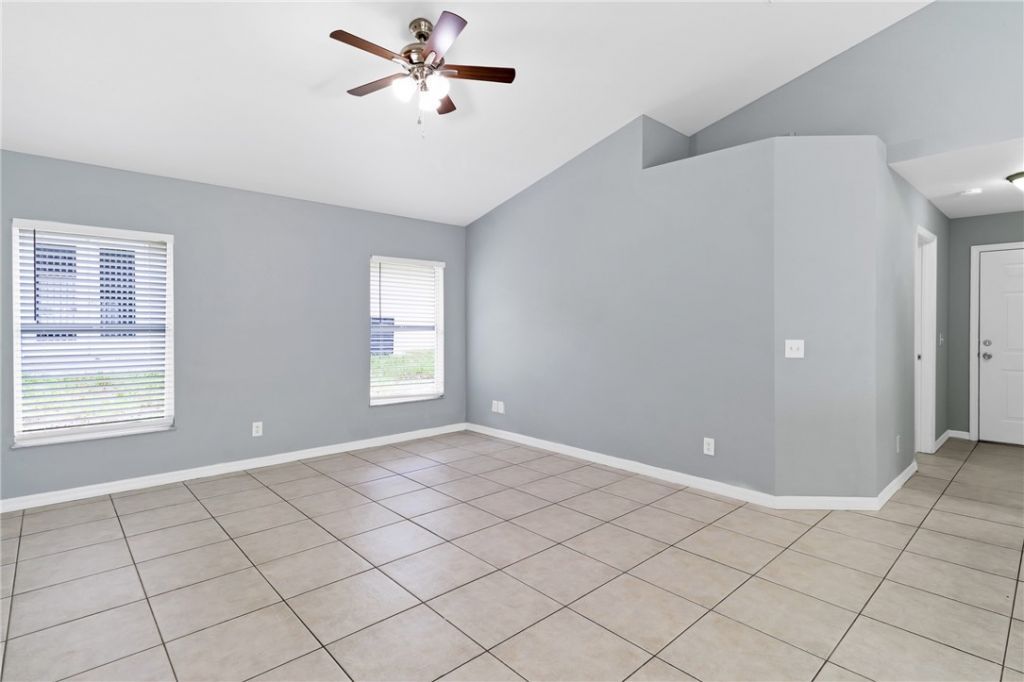 245 12th Street Sw, Vero Beach, FL 32962 Photo
