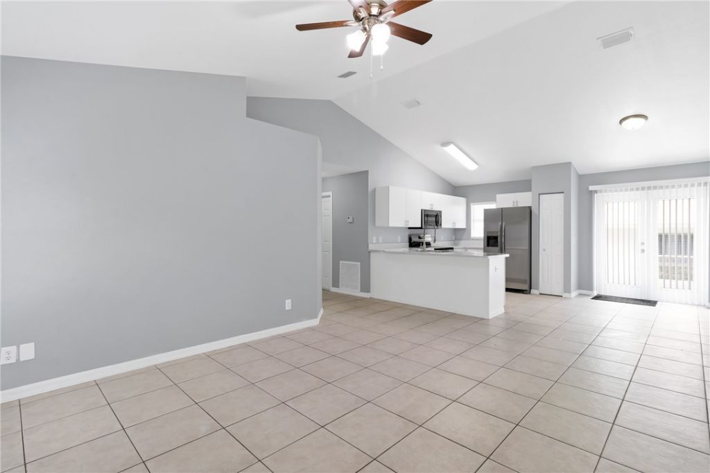 245 12th Street Sw, Vero Beach, FL 32962 Photo