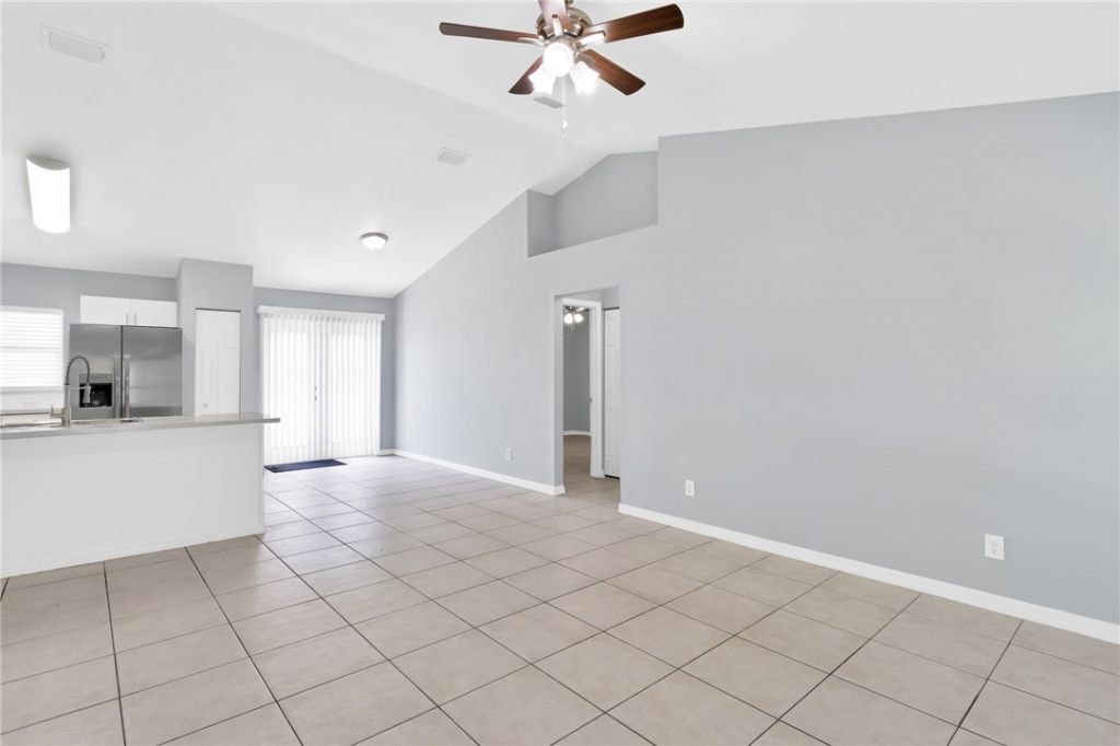245 12th Street Sw, Vero Beach, FL 32962 Photo