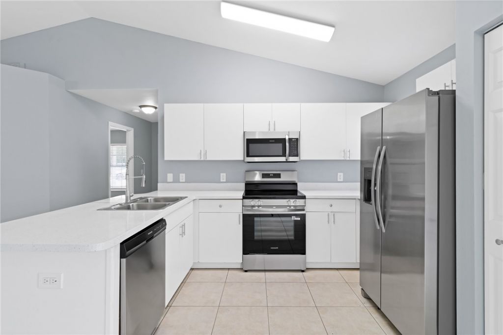 245 12th Street Sw, Vero Beach, FL 32962 Photo