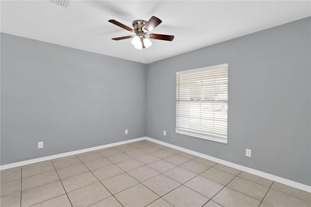 245 12th Street Sw, Vero Beach, FL 32962 Photo