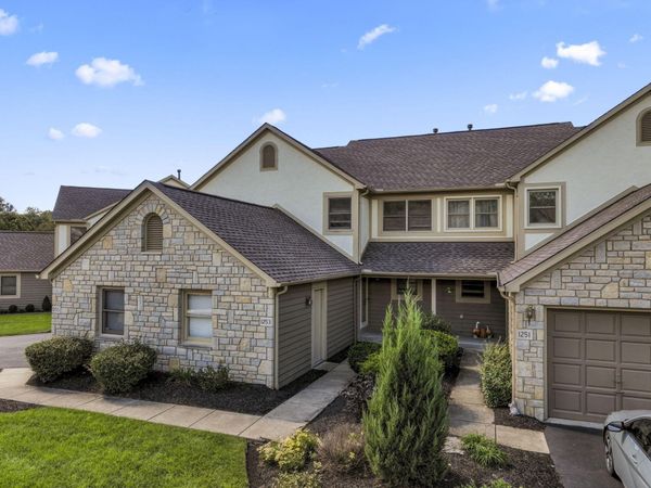 1253 Spring Brook Court , Westerville, OH 43081