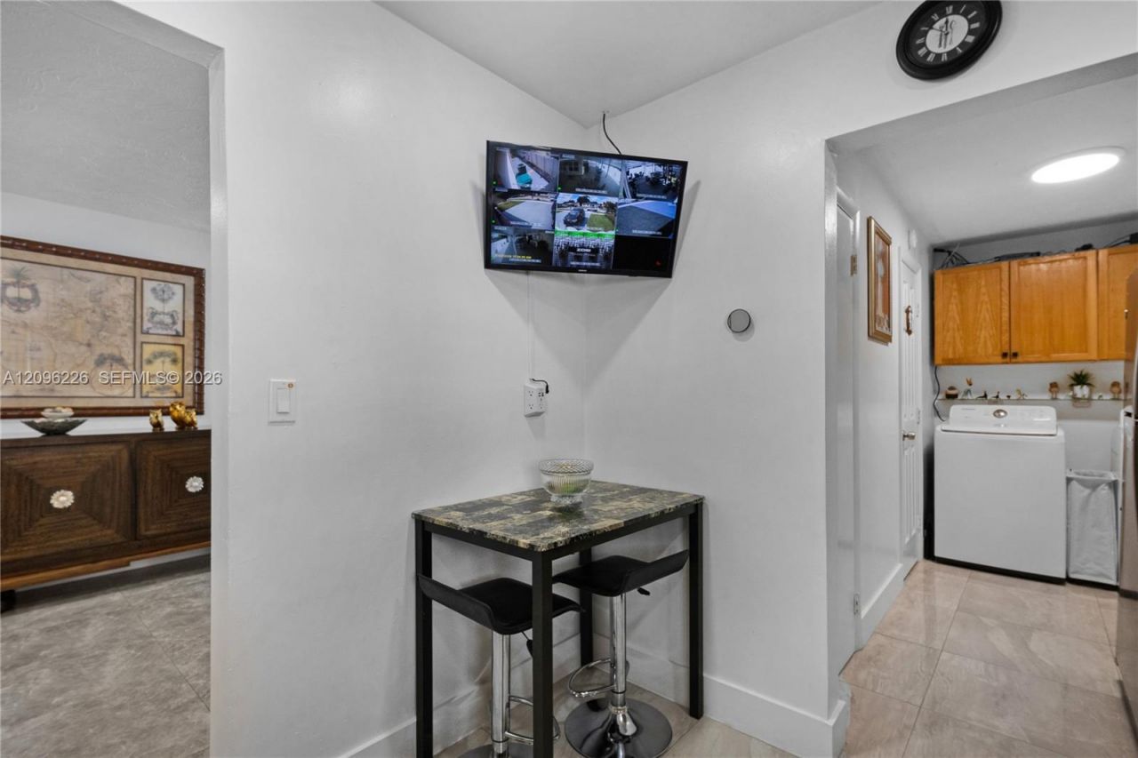 15405 SW 104th Ave , Miami, FL 33157 Photo