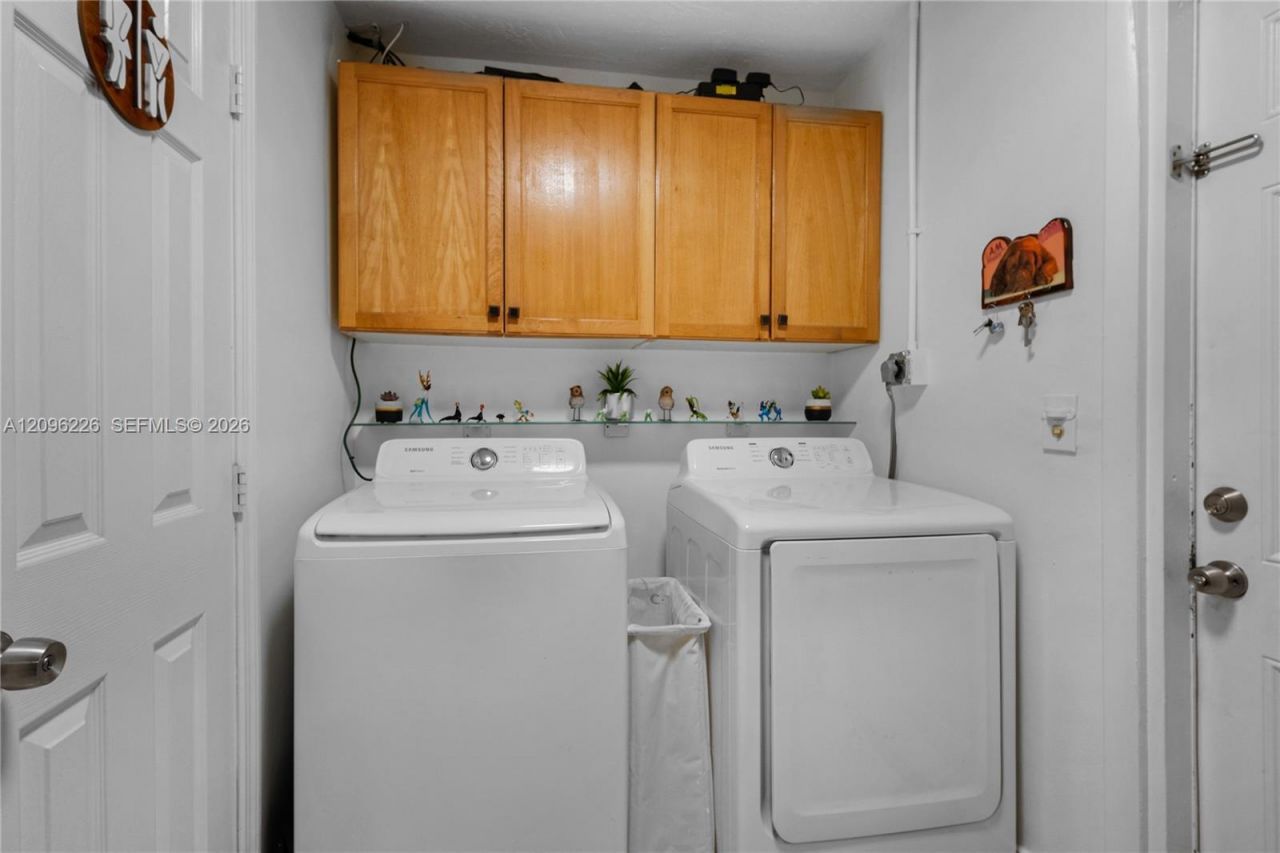 15405 SW 104th Ave , Miami, FL 33157 Photo