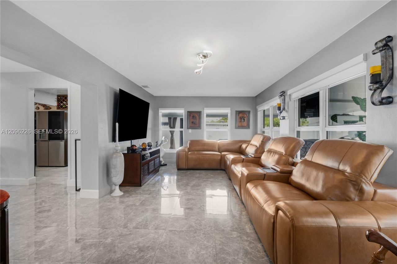 15405 SW 104th Ave , Miami, FL 33157 Photo