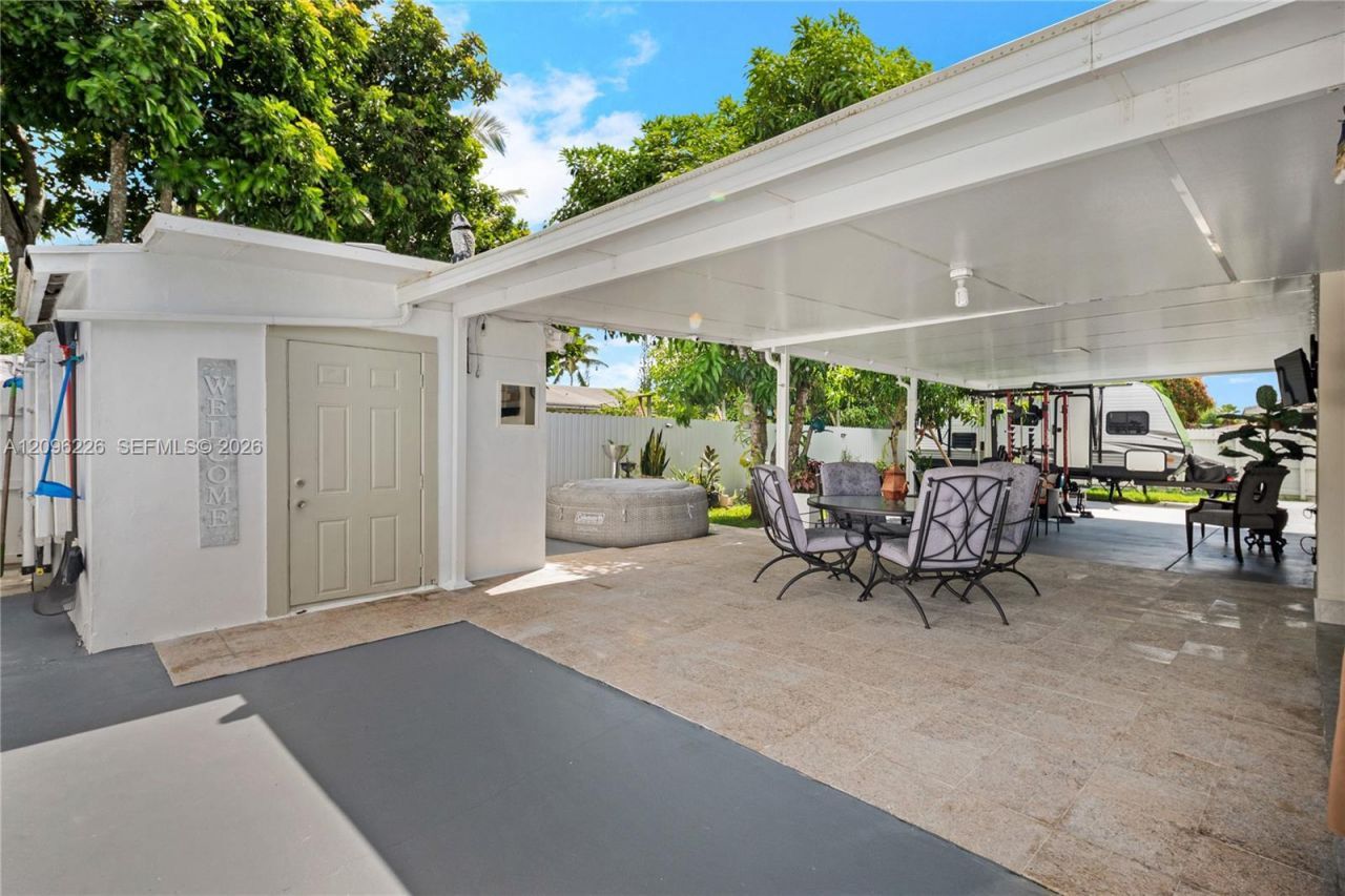 15405 SW 104th Ave , Miami, FL 33157 Photo
