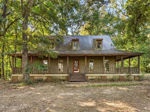 465 Liles Road, Holly Springs, MS 38635