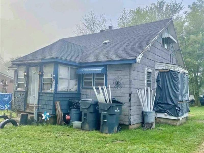 122 E Caroline Street, Union City, OH 45390 Photo 3
