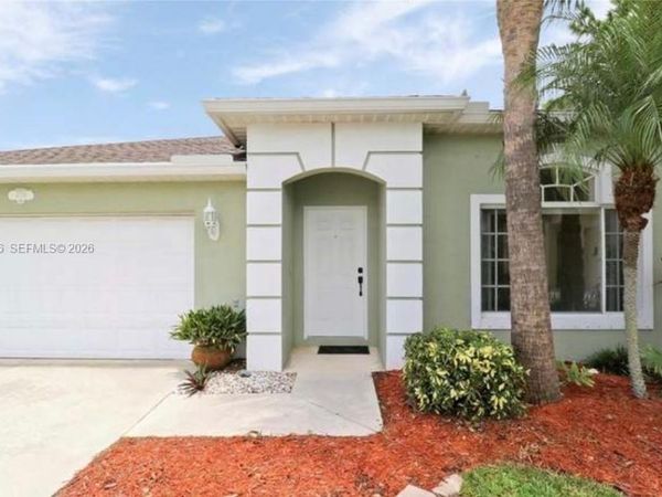 4735 SE Winter Haven Ct , Stuart, FL 34997