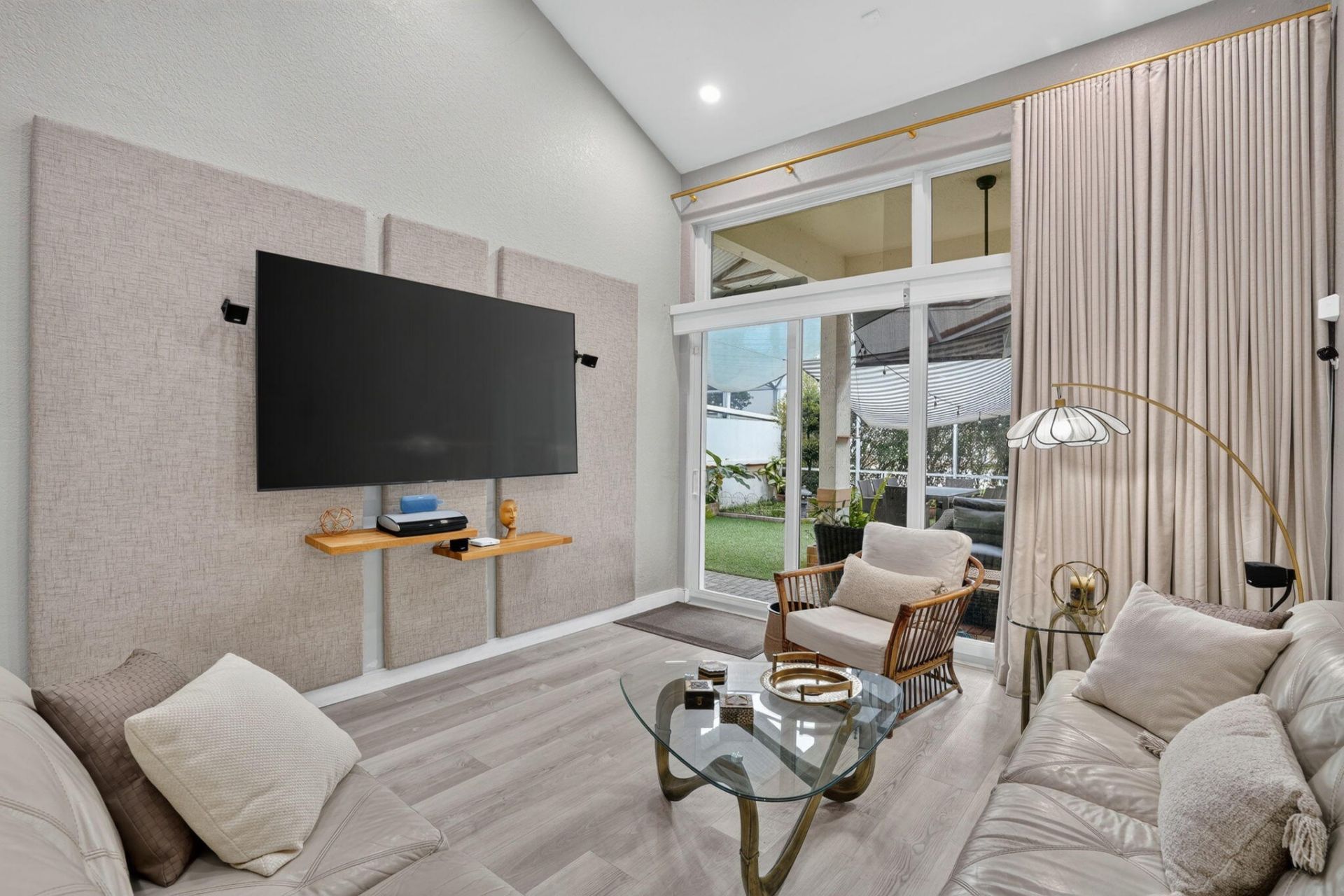 457 W Palm Aire Drive, Pompano Beach, FL 33069 Photo