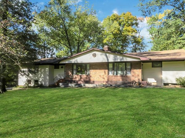 61 Rolling Ridge Road, New City, NY 10956