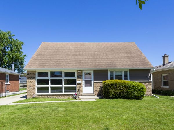 1431 Mandel Avenue, Westchester, IL 60154