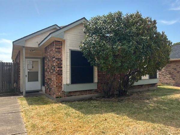 1422 Windmill Lane, Mesquite, TX 75149