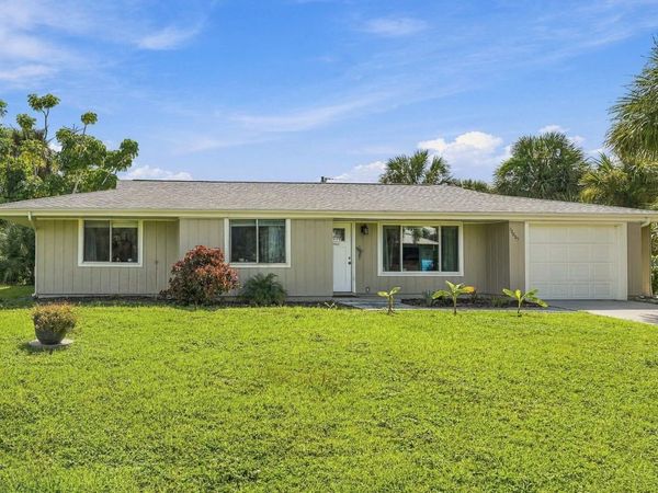 18663 KERRVILLE CIRCLE , PORT CHARLOTTE, FL 33948