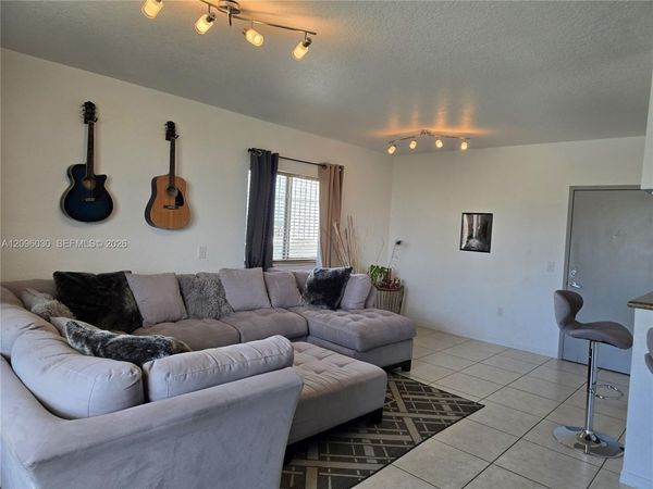 36 NW 6th Ave, Unit 709, Miami, FL 33128