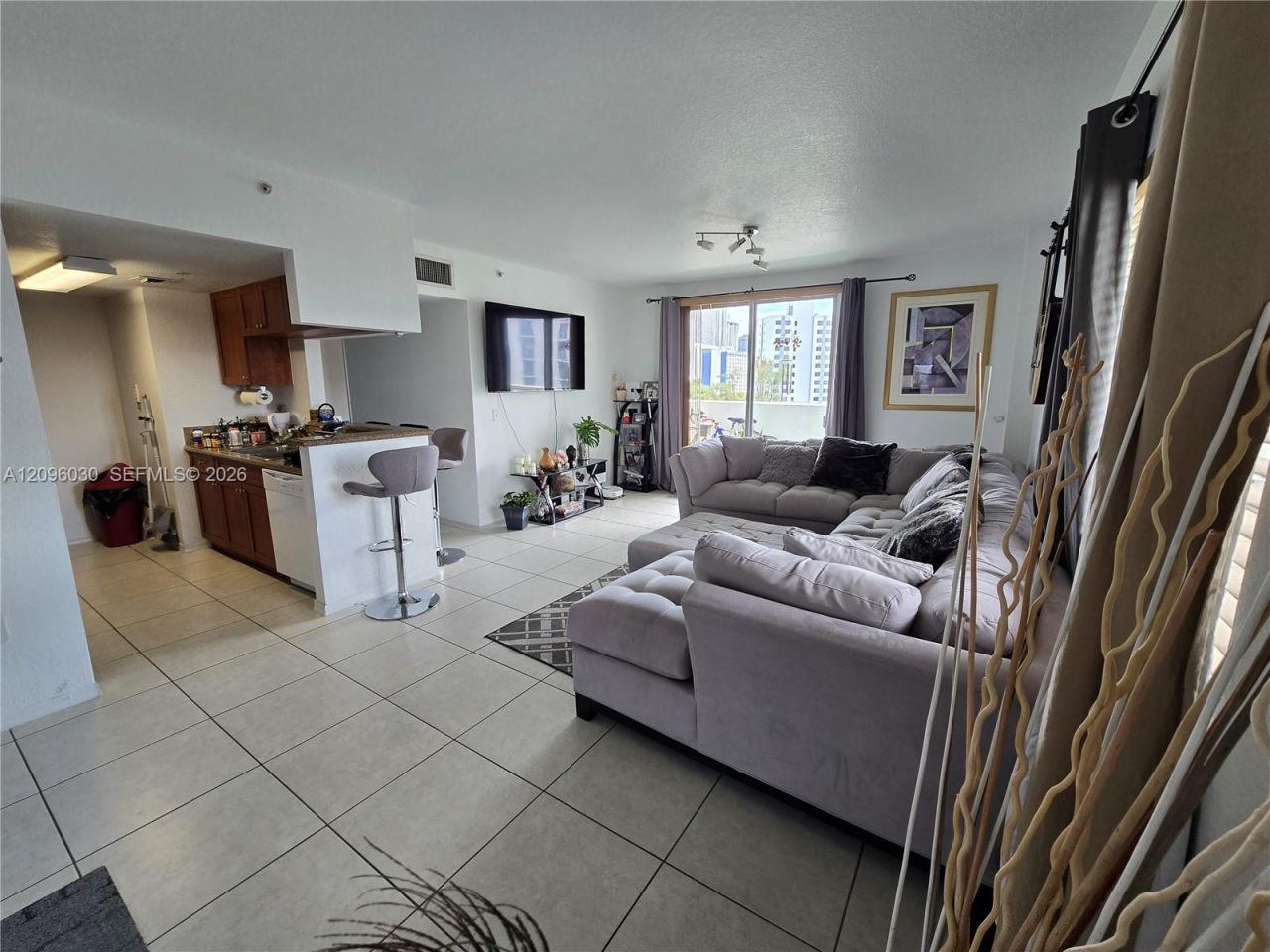 36 NW 6th Ave, Unit 709, Miami, FL 33128 Photo