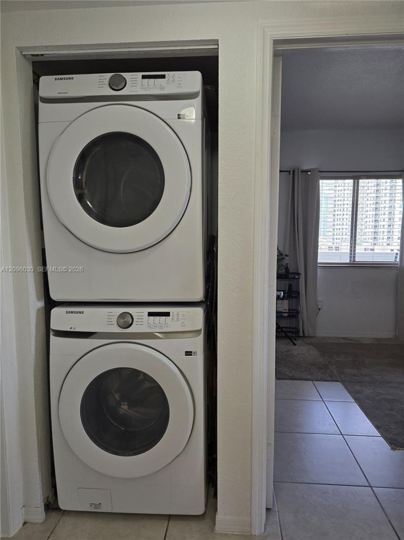 36 NW 6th Ave, Unit 709, Miami, FL 33128 Photo