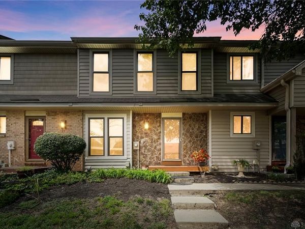 16 Overlook Court, Unit 16, Fairfield, OH 45014