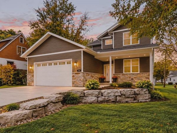 127 E Franklin Street, Portage, WI 53901