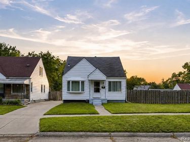 21227 Panama Street, Warren, Mi 48091