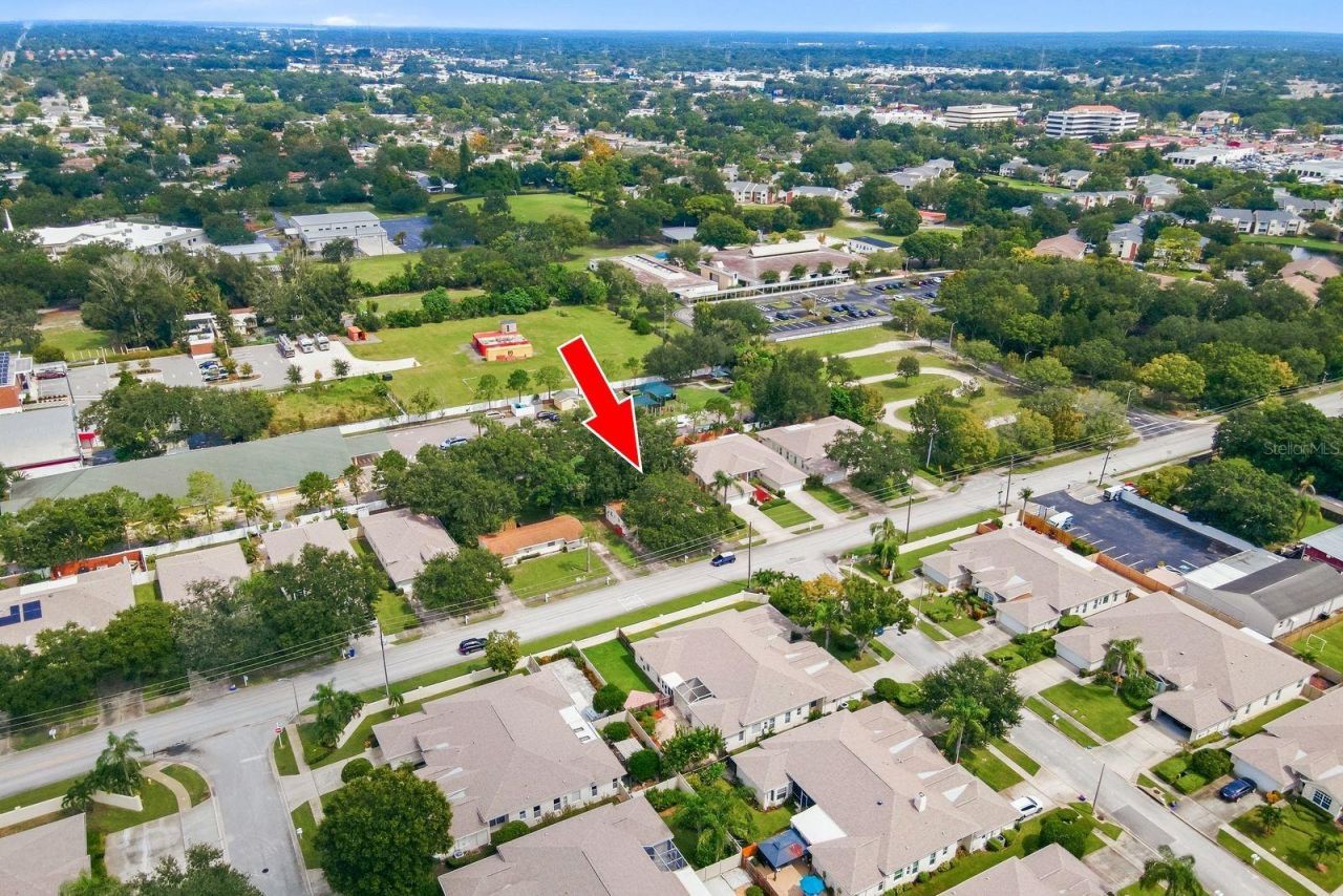2240 Evans Road, Clearwater, FL 33763 Main Photo