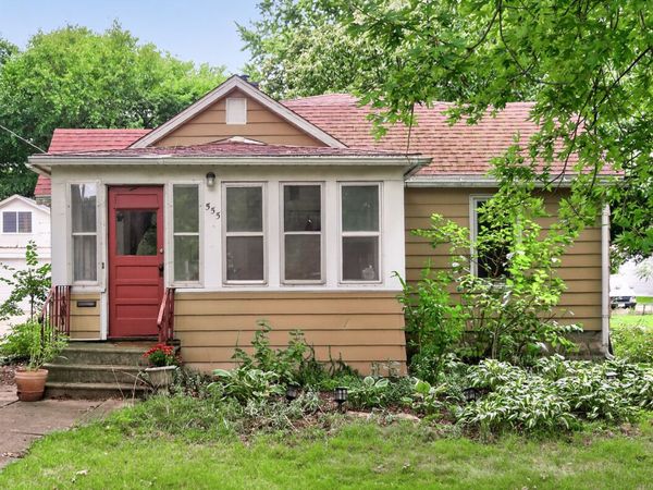 555 N 7th Street, DeKalb, IL 60115
