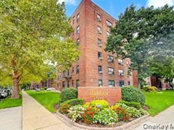 213-02 73rd Avenue, Unit 4D, Bayside, NY 11364