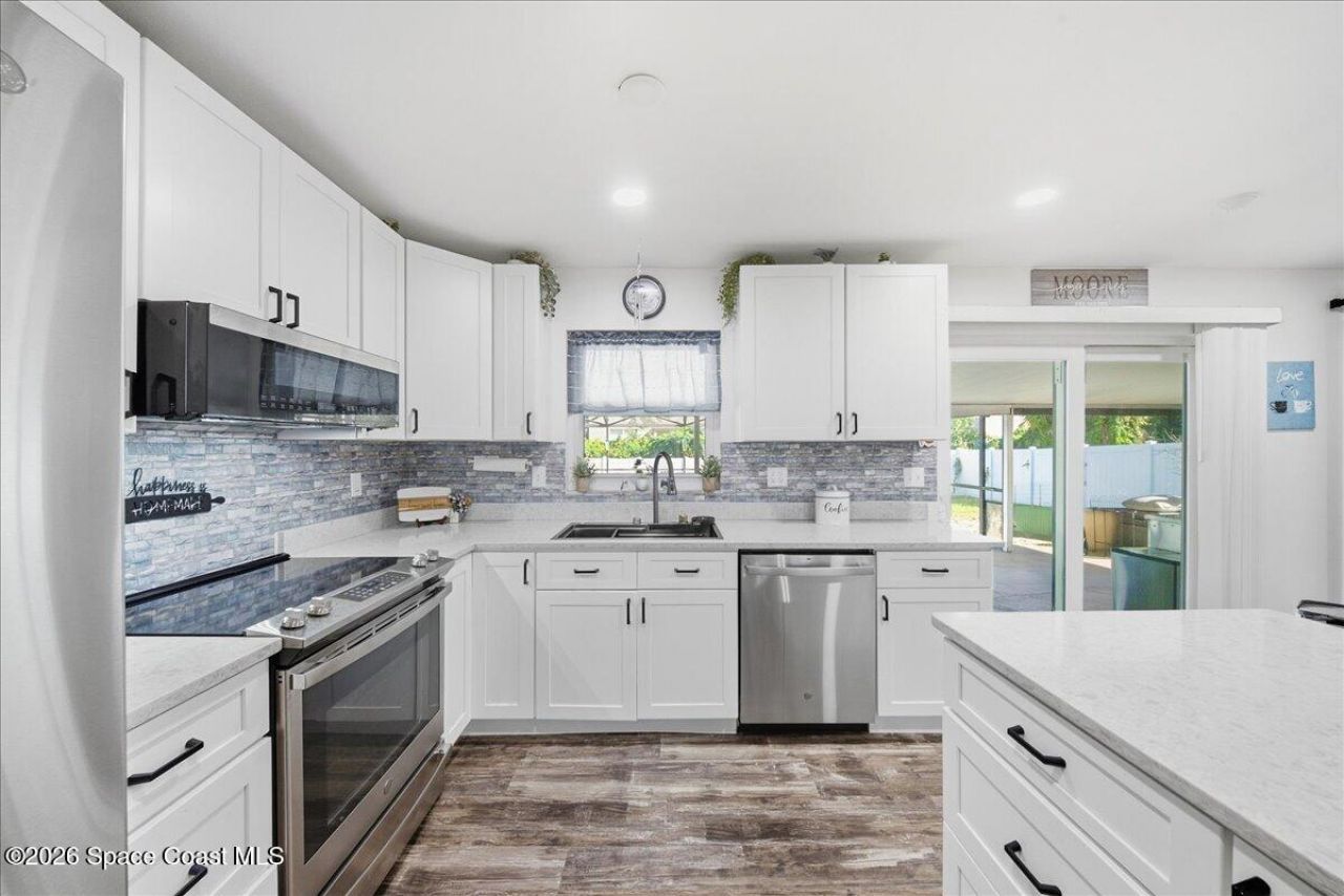 1320 Johns Circle, Merritt Island, FL 32952 Photo