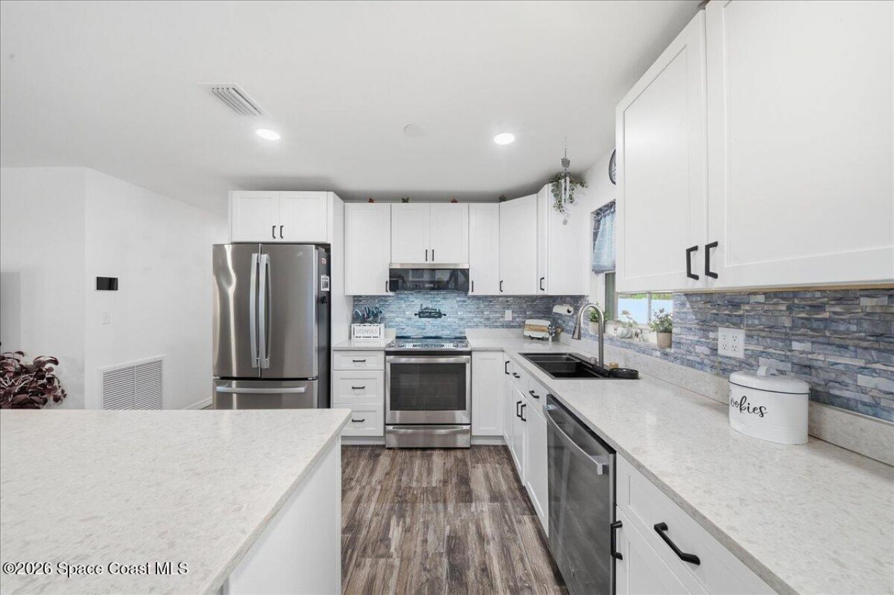 1320 Johns Circle, Merritt Island, FL 32952 Photo