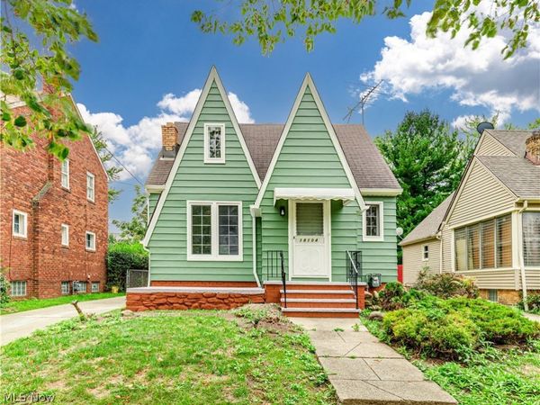 18104 Hiller Avenue , Cleveland, OH 44119