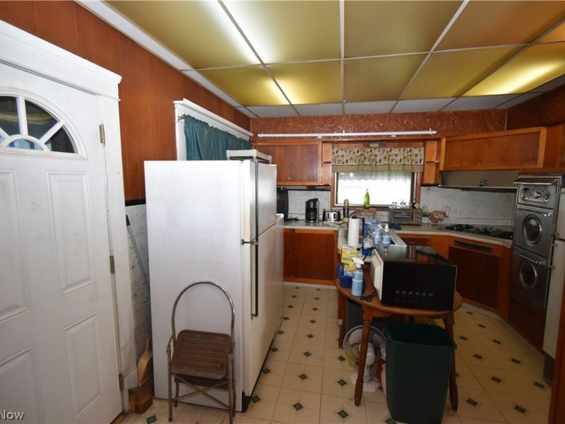 2064 W 44th Street, Cleveland, OH 44113 Photo 11