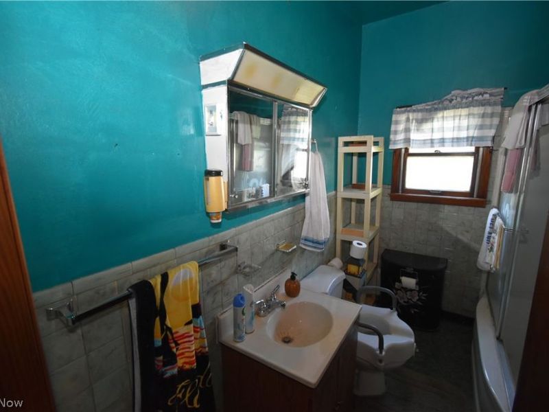 2064 W 44th Street, Cleveland, OH 44113 Photo 15