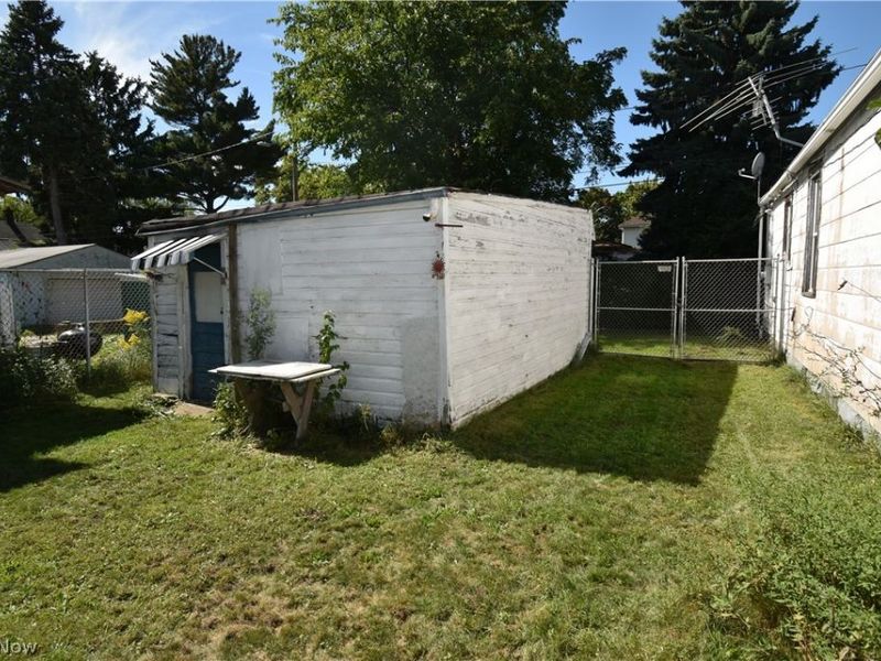 2064 W 44th Street, Cleveland, OH 44113 Photo 27