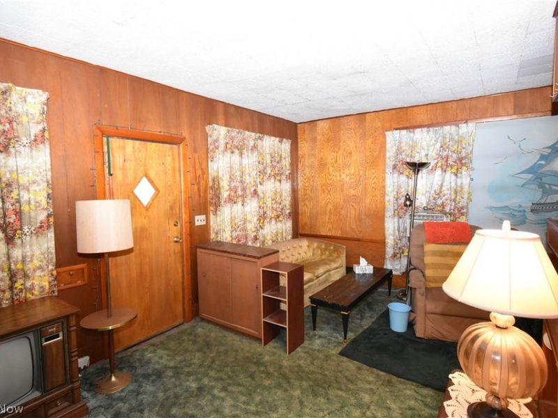 2064 W 44th Street, Cleveland, OH 44113 Photo 6