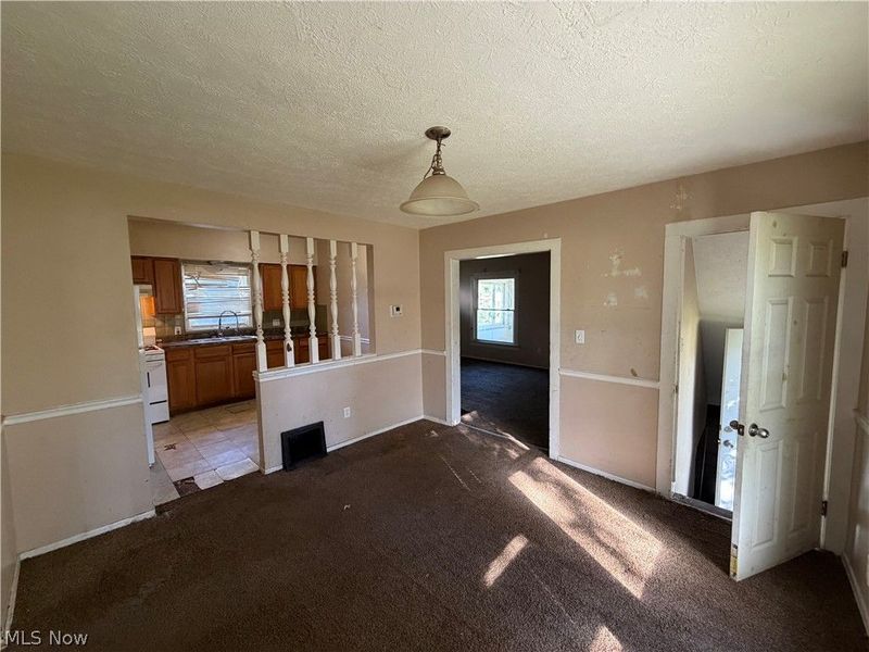 1218 Mcintosh Avenue, Akron, OH 44314 Photo 8