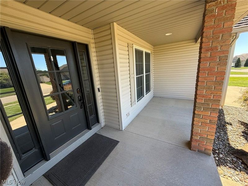 1319 Parkdale Drive, Dover, OH 44622 Photo 2