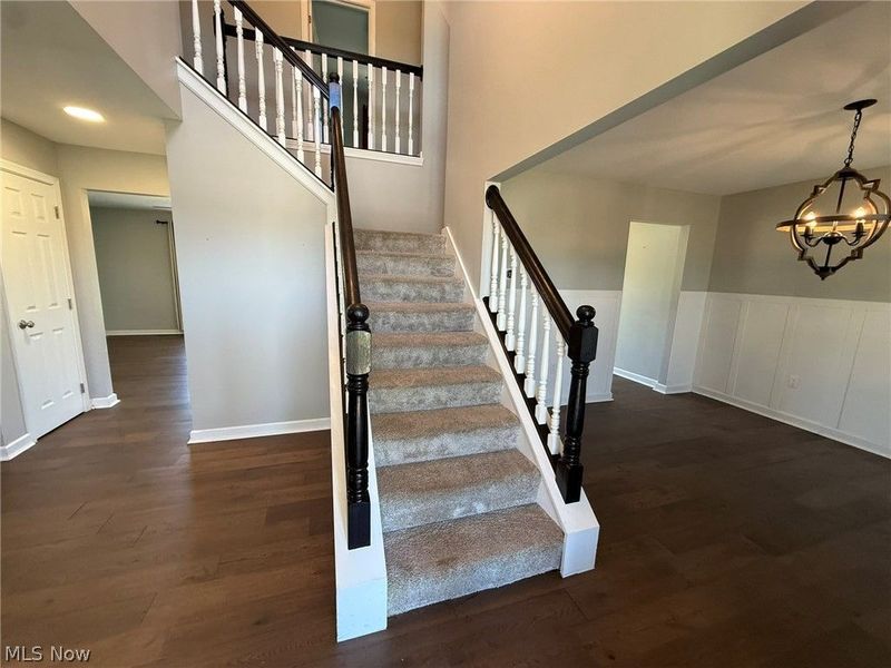 1319 Parkdale Drive, Dover, OH 44622 Photo 3