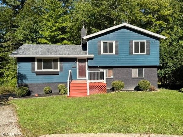 1760 Karg Drive, Akron, OH 44313