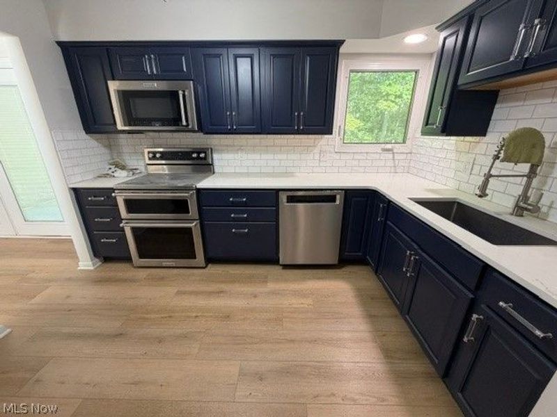 1760 Karg Drive, Akron, OH 44313 Photo 7