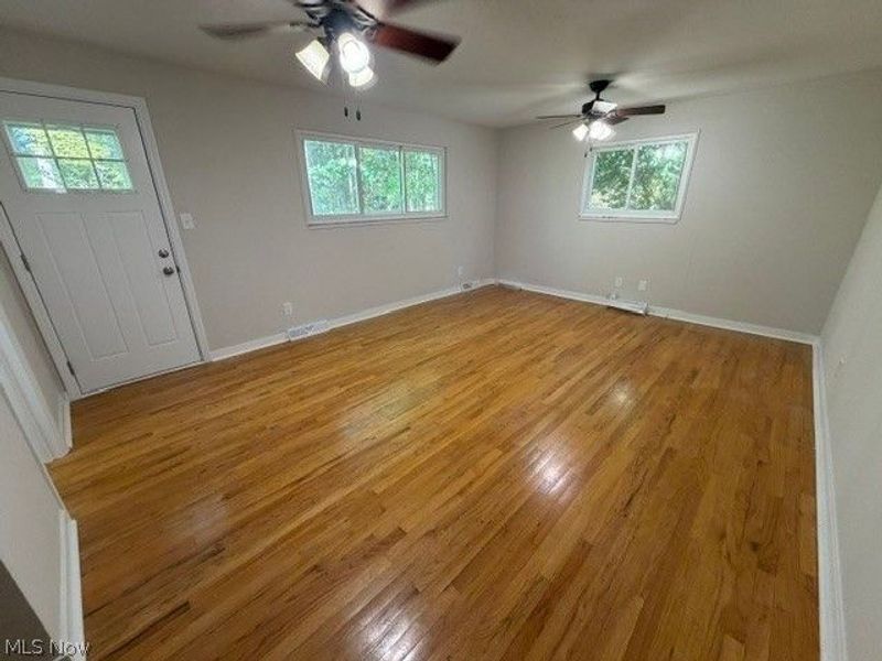 1760 Karg Drive, Akron, OH 44313 Photo 8