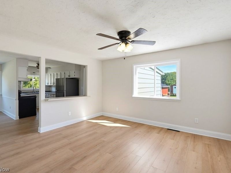 20579 Foster Road, Wellington, OH 44090 Photo 6