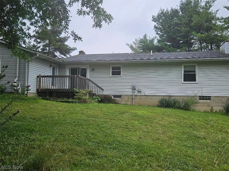 17626 Lois Way, Doylestown, OH 44230 Photo 2